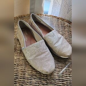 Toms Gold and Cream Flats Slip-On Shoes